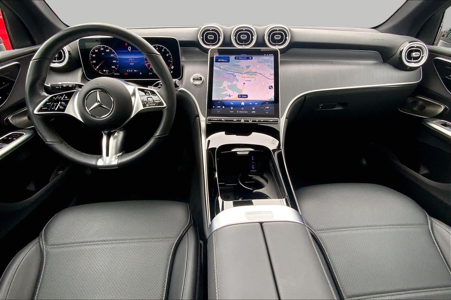 Certified 2025 Mercedes-Benz GLC 300 4MATIC image 15
