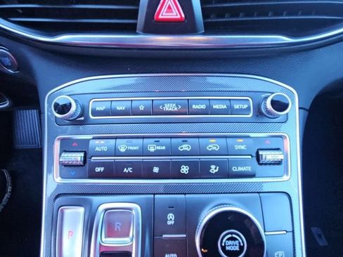 Used 2023 Hyundai Santa Fe SEL image 42