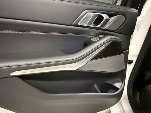 Used 2020 BMW X7 M50i w/ Executive Package AWD/4WD image 87