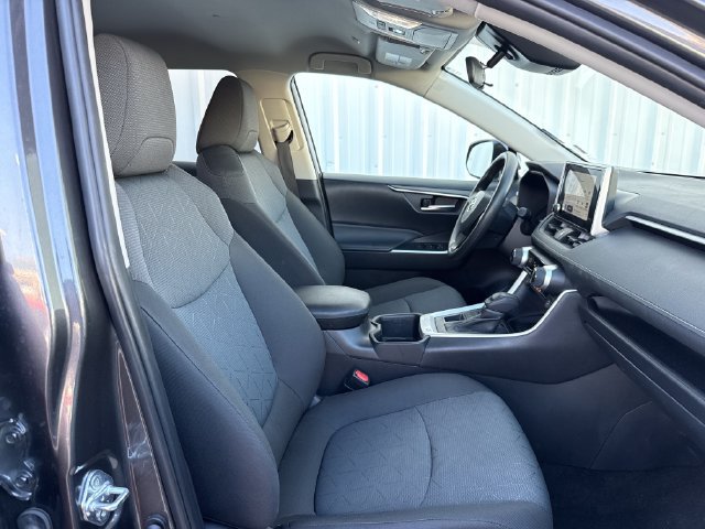 Certified 2025 Toyota RAV4 XLE w/ Convenience Package AWD/4WD image 29