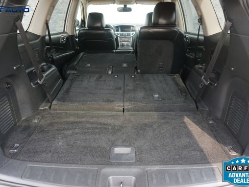 Used 2017 Nissan Pathfinder SL w/ Trailer Tow Package AWD/4WD image 20