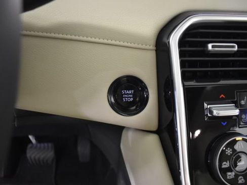 New 2026 Nissan Armada Platinum AWD/4WD image 18