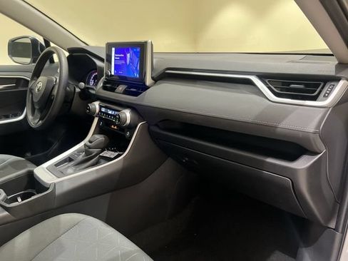 Used 2023 Toyota RAV4 XLE w/ Convenience Package FWD image 26