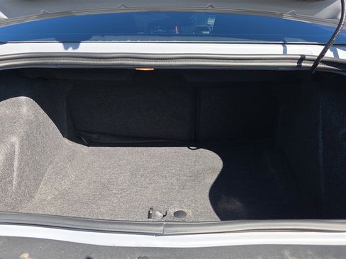 Used 2022 Dodge Challenger SXT w/ Plus Package image 14