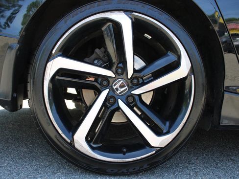 Used 2019 Honda Accord Sport image 22