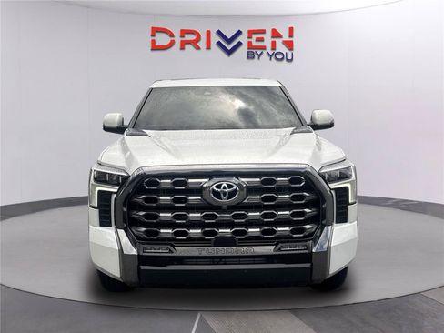 Used 2024 Toyota Tundra Platinum AWD/4WD image 9