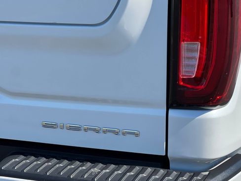Used 2024 GMC Sierra 1500 Denali Ultimate image 28