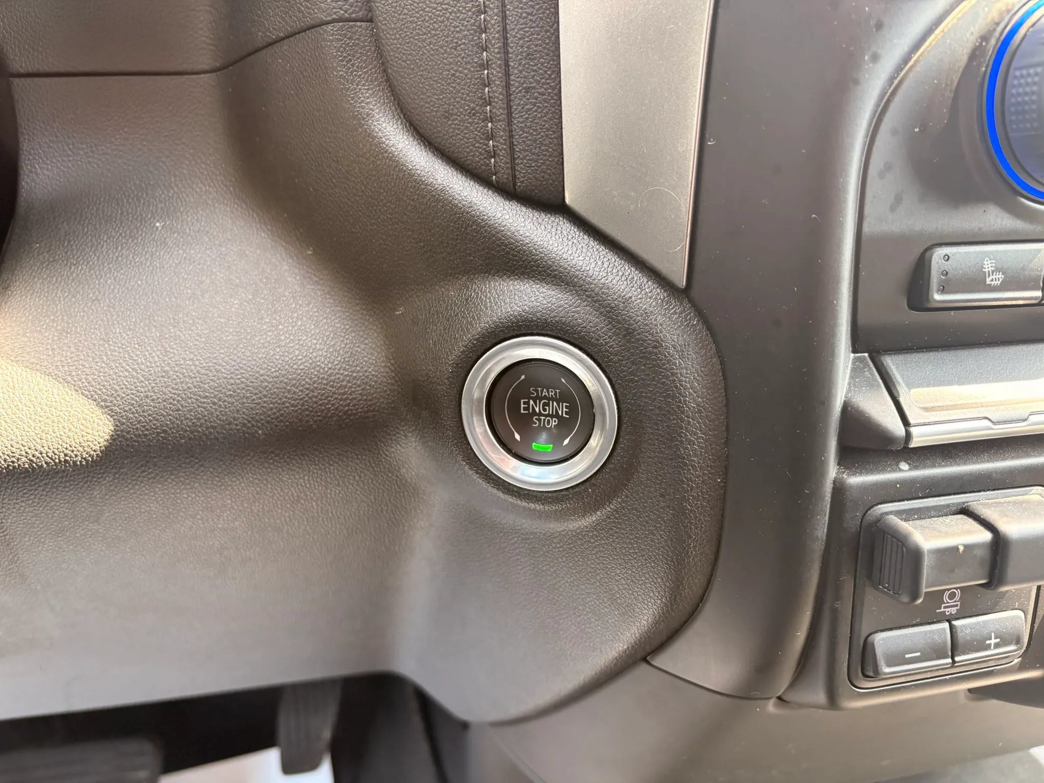 Used 2023 Chevrolet Silverado 2500 LT w/ Convenience Package AWD/4WD image 30