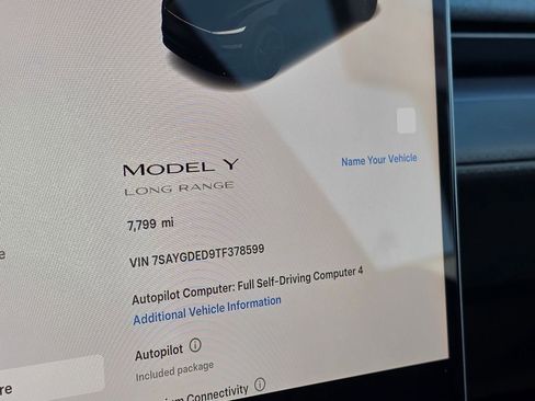 Used 2026 Tesla Model Y 2WD image 34