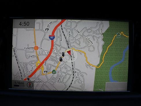 Used 2013 Mercedes-Benz E 350 Sedan image 27