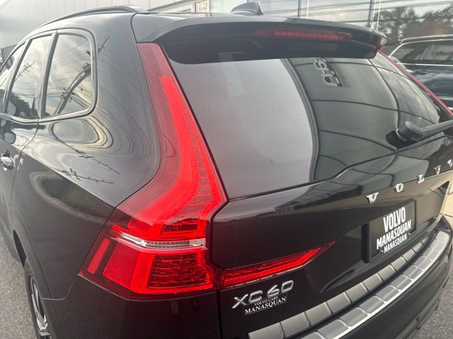 Certified 2024 Volvo XC60 B5 Core w/ Protection Package Premier AWD/4WD image 10