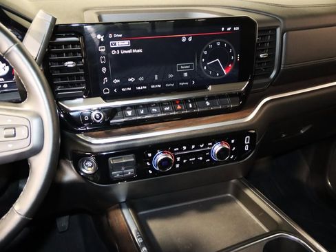 Used 2025 GMC Sierra 3500 SLT w/ SLT Premium Package image 54