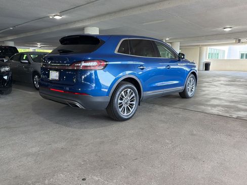 Used 2020 Lincoln Nautilus Reserve image 8