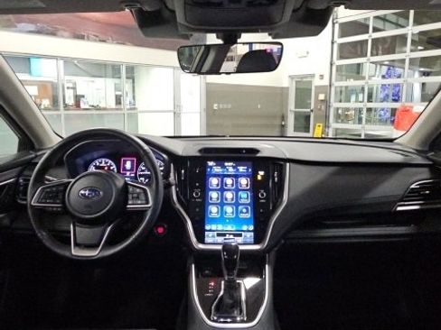 Used 2025 Subaru Outback Limited XT image 25