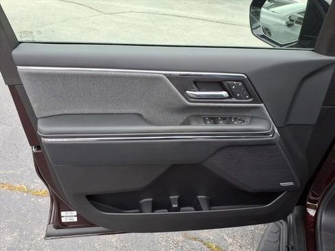 New 2026 GMC Sierra EV Elevation w/ Premium Package image 28