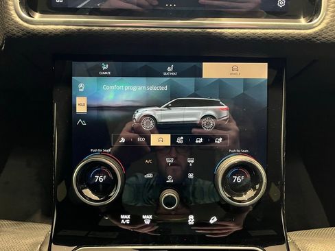Used 2021 Land Rover Range Rover Velar S AWD/4WD image 41