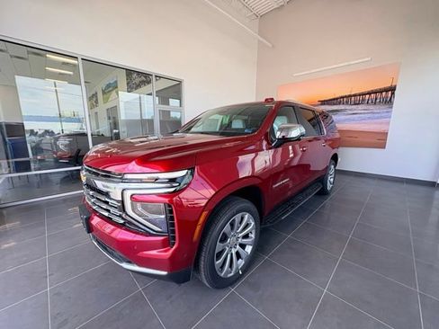 New 2026 Chevrolet Suburban Premier AWD/4WD image 1