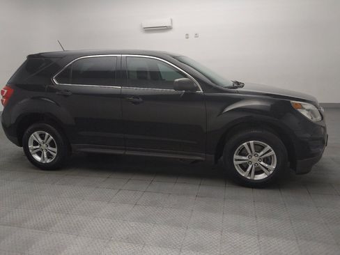 Used 2017 Chevrolet Equinox LS FWD image 11