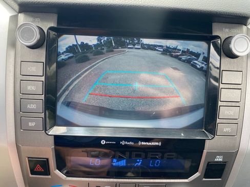 Used 2021 Toyota Tundra SR5 AWD/4WD image 28