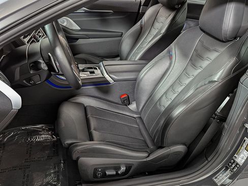 Used 2025 BMW M850i xDrive Coupe image 17