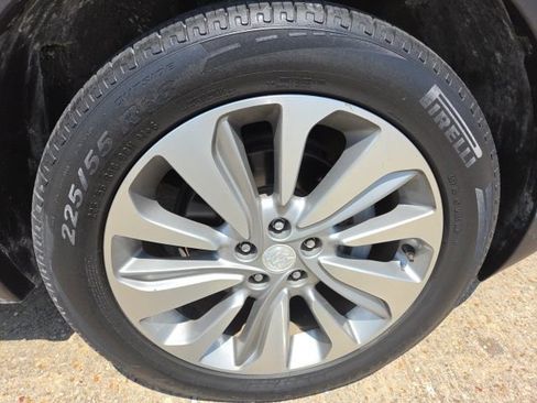 Used 2019 Buick Encore Preferred FWD image 12