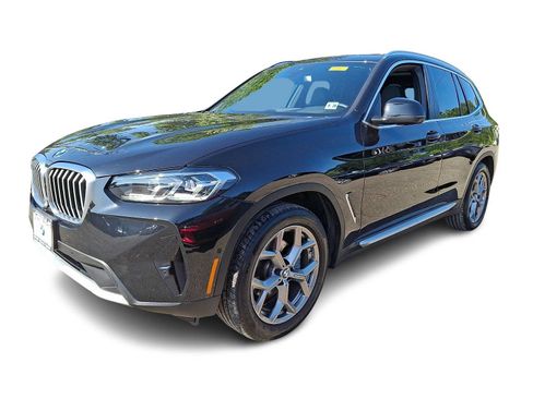 Used 2024 BMW X3 xDrive30i w/ Premium Package AWD/4WD image 3