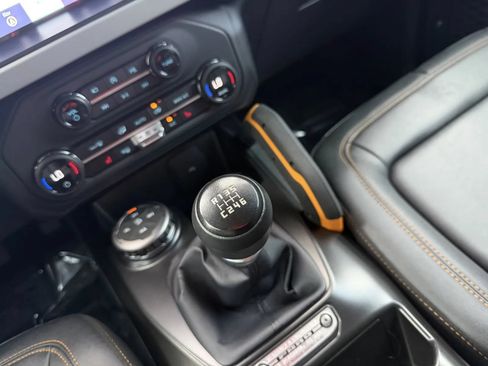 Used 2023 Ford Bronco Badlands AWD/4WD image 37