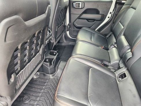 Used 2021 Jeep Gladiator Mojave image 31