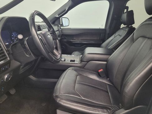 Used 2019 Ford Expedition Limited RWD image 17