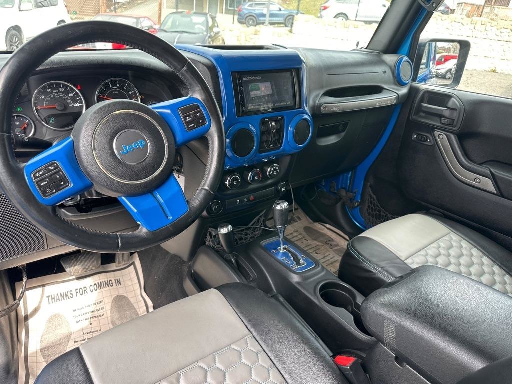 Used 2015 Jeep Wrangler Unlimited Sport w/ Quick Order Package 24S AWD/4WD image 40