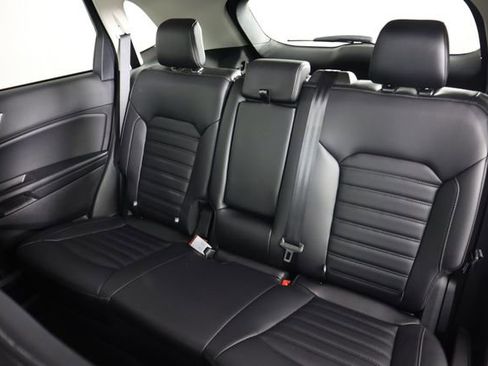 Used 2024 Ford Edge SEL w/ Convenience Package AWD/4WD image 31