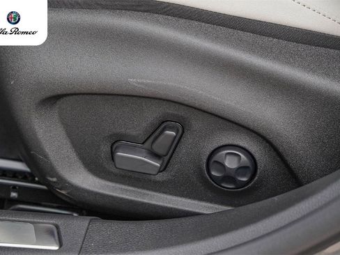 New 2026 Alfa Romeo Tonale image 22