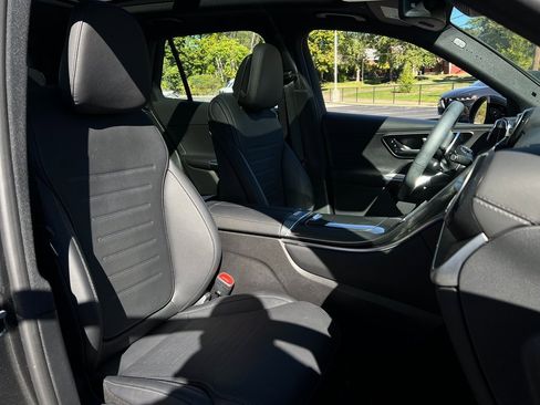 Certified 2024 Mercedes-Benz GLC 43 AMG 4MATIC image 10