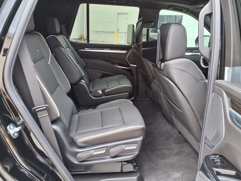 Used 2026 Cadillac Escalade Luxury w/ Touring Package AWD/4WD image 10