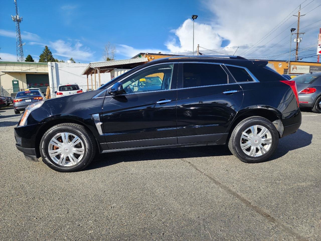 Used 2010 Cadillac SRX Luxury FWD image 9
