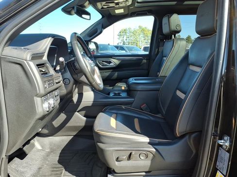Used 2024 GMC Yukon AT4 w/ Technology Package image 15