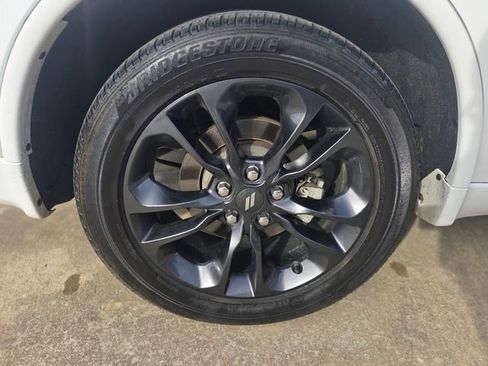 Used 2023 Dodge Durango SXT w/ SXT Blacktop Group image 13