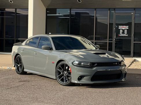 Used 2019 Dodge Charger Scat Pack w/ Driver Confidence Group image 4