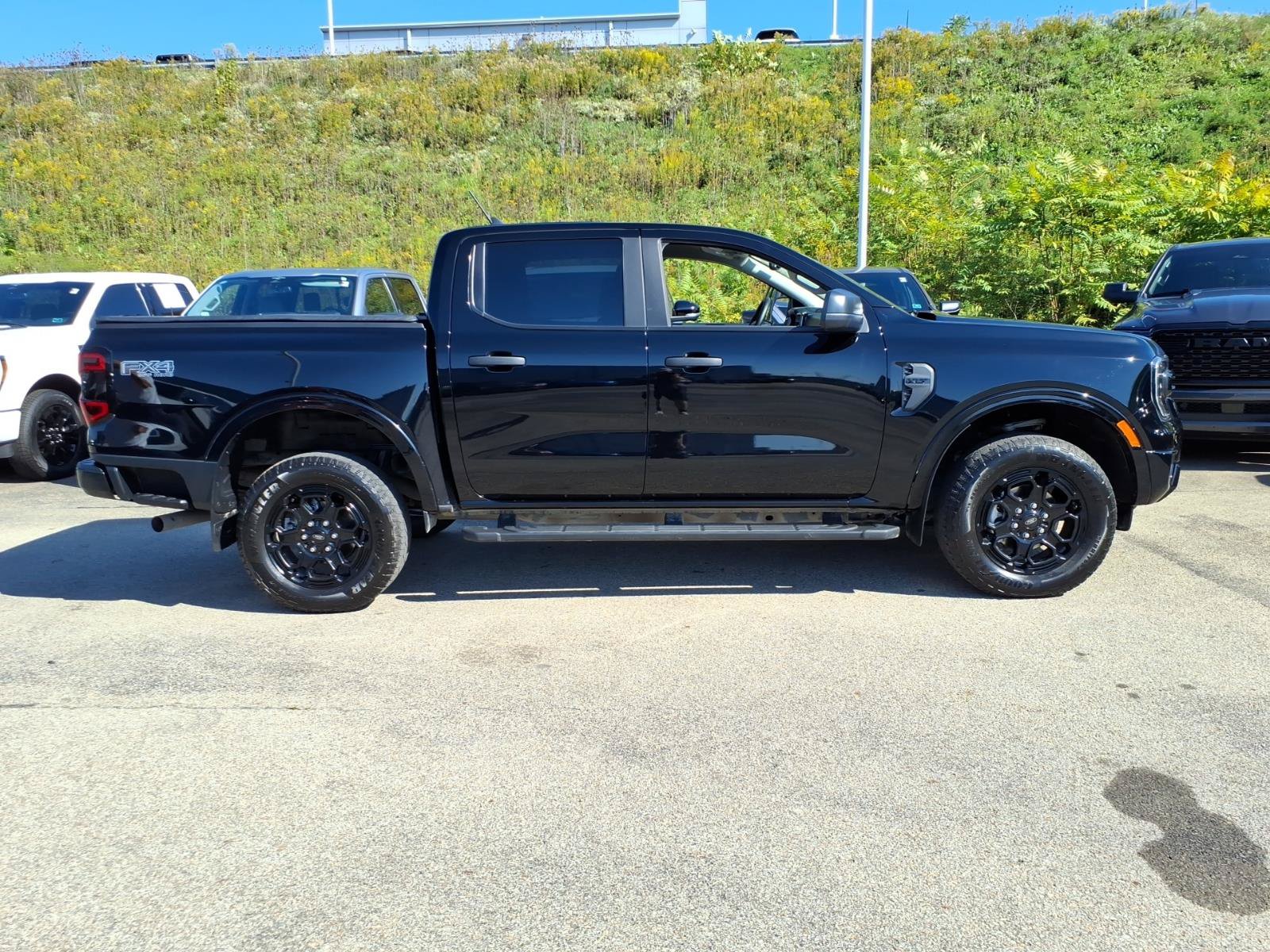 Used 2025 Ford Ranger XLT w/ FX4 Off-Road Package AWD/4WD image 6