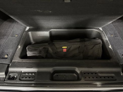 Used 2019 Jeep Wrangler Unlimited Sport image 7