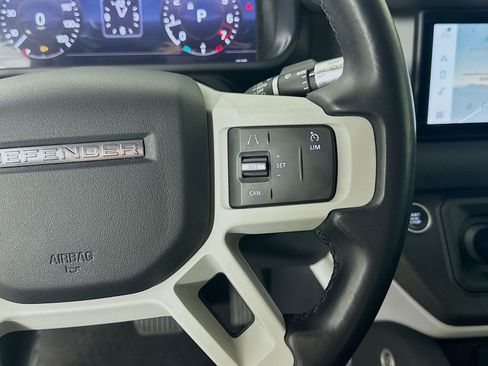 Used 2020 Land Rover Defender 110 SE AWD/4WD image 20