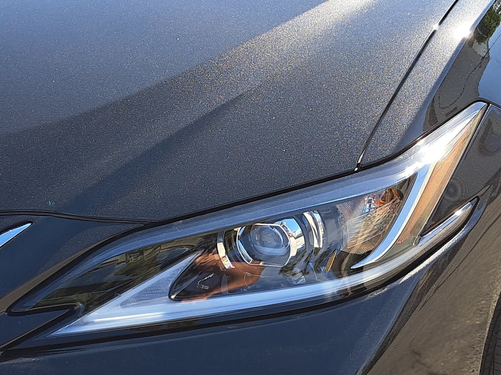 Used 2024 Lexus ES 300h w/ Premium Package FWD image 33