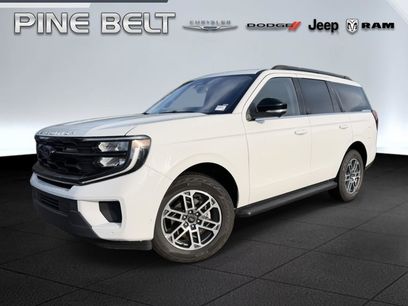 Used 2025 Ford Expedition Active