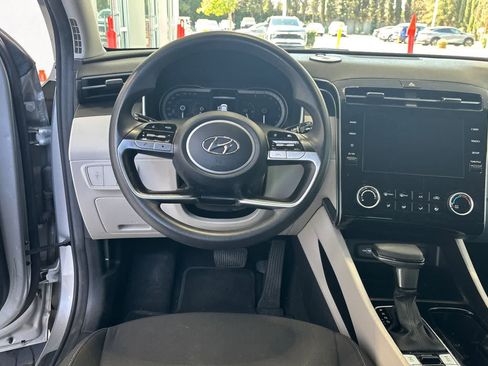 Used 2022 Hyundai Tucson SE w/ Cargo Package AWD/4WD image 16