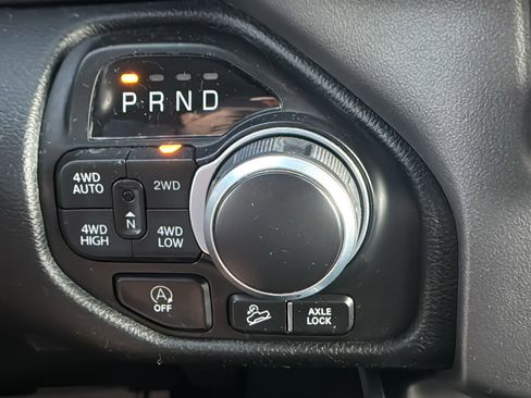 Used 2022 RAM 1500 Big Horn AWD/4WD image 33