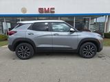 New 2025 Chevrolet TrailBlazer ACTIV w/ Driver Confidence Package image 2