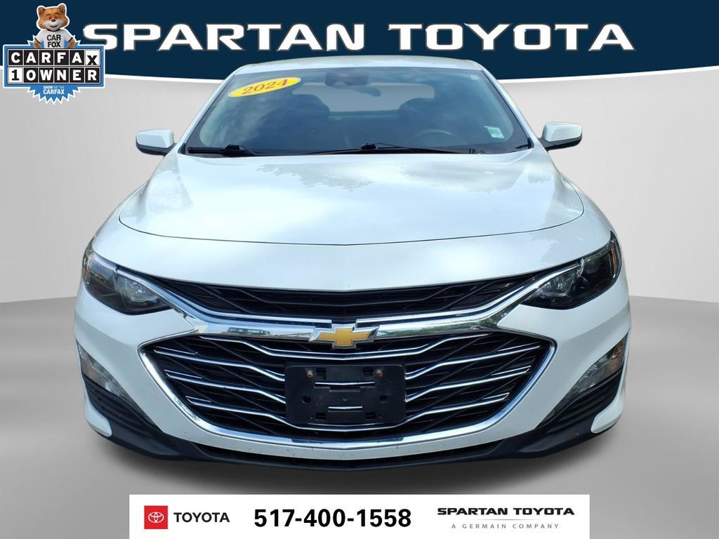 Used 2024 Chevrolet Malibu LT FWD image 3