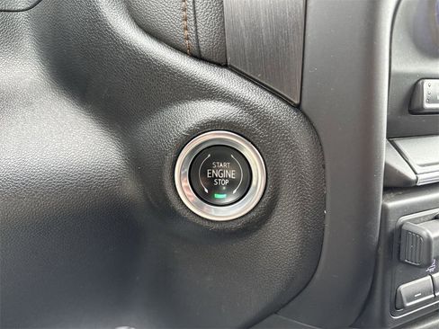 Certified 2023 GMC Sierra 3500 AT4 image 17