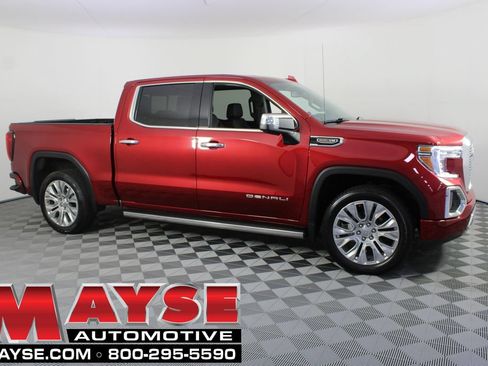Used 2022 GMC Sierra 1500 Denali w/ Denali Premium Package AWD/4WD image 1