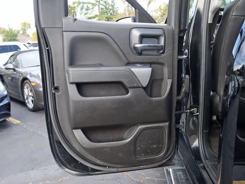 Used 2018 Chevrolet Silverado 1500 LT w/ All Star Edition AWD/4WD image 31